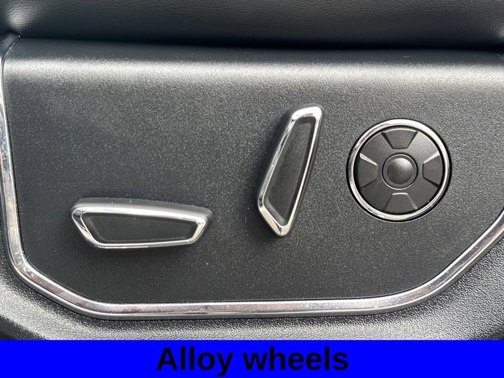 Used 2020 Ford Expedition Platinum image 32