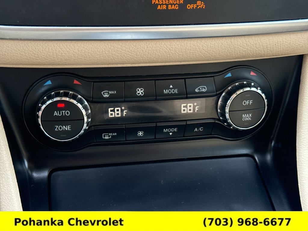 Used 2017 Mercedes-Benz GLA 250 4MATIC image 17