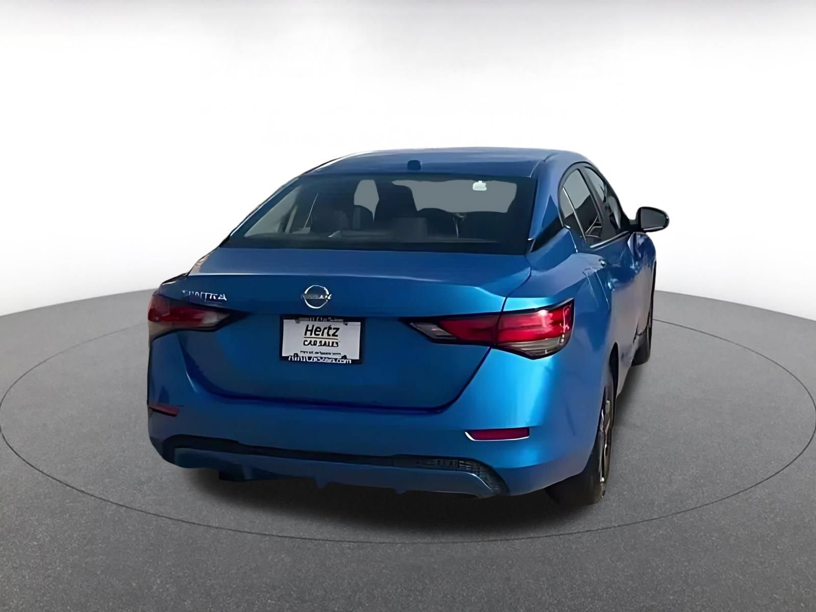 Used 2025 Nissan Sentra SV FWD image 13