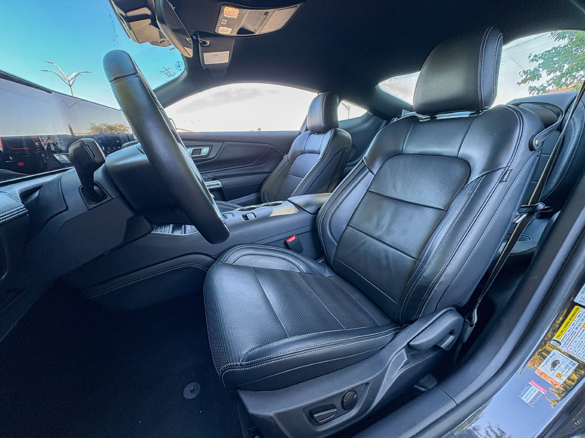 Used 2024 Ford Mustang GT Premium RWD image 21