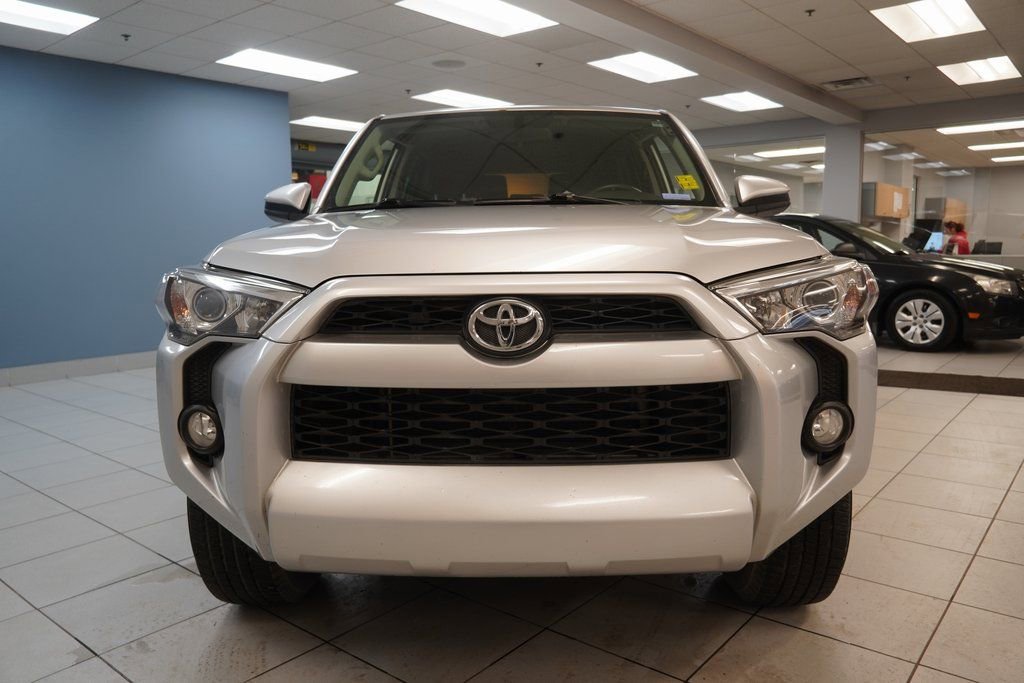 Used 2019 Toyota 4Runner SR5 image 17