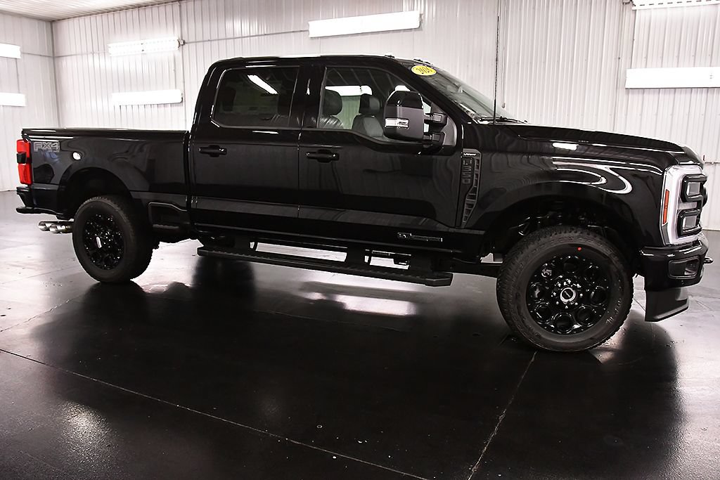 New 2026 Ford F350 Lariat w/ Black Appearance Package AWD/4WD image 8