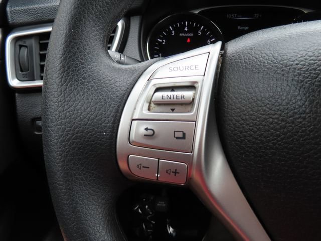 Used 2016 Nissan Rogue SV AWD/4WD image 21