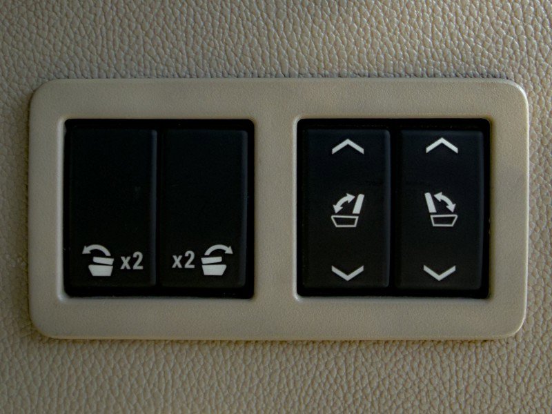 Used 2016 GMC Yukon Denali w/ Open Road Package image 44