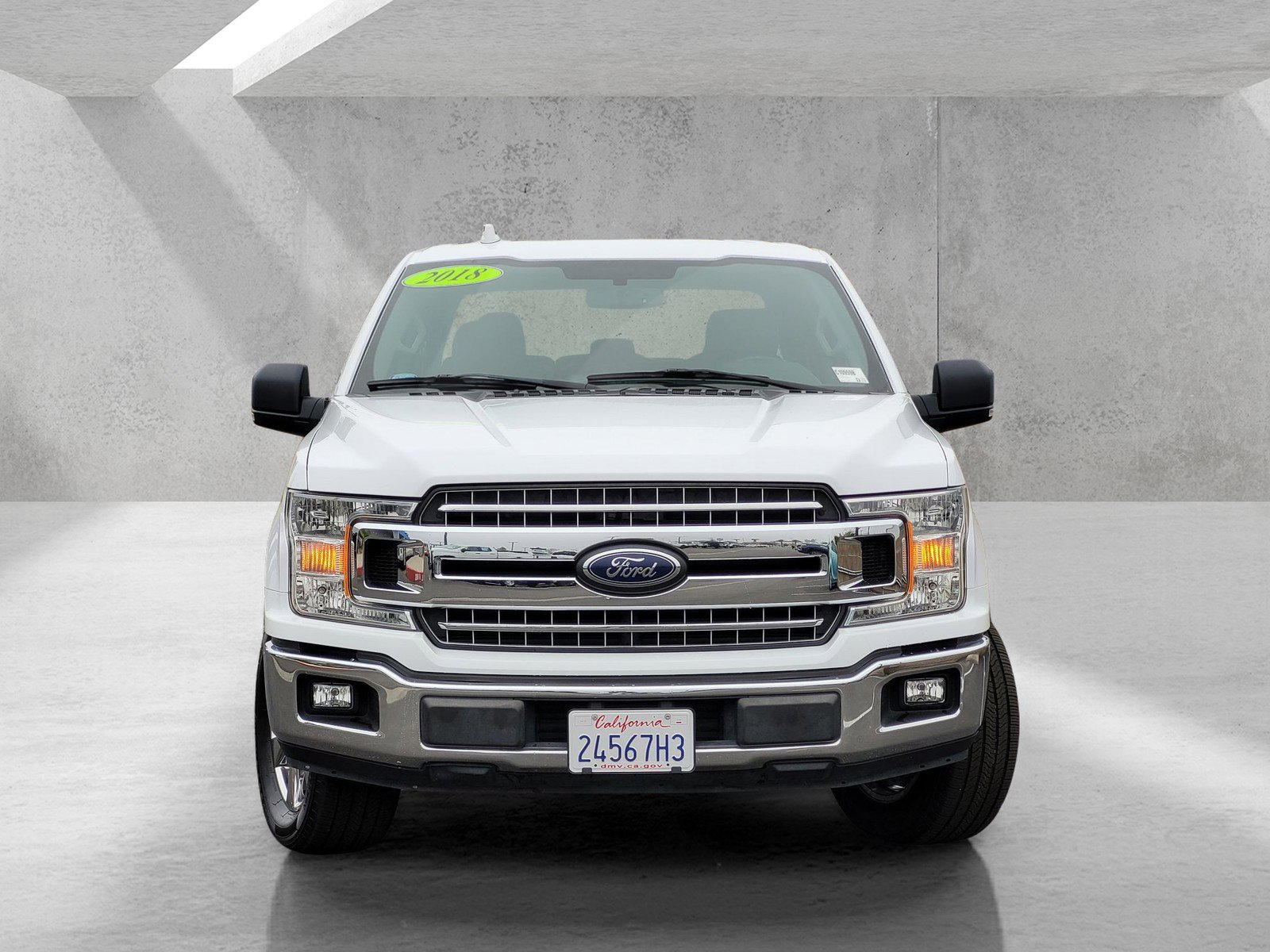 Used 2018 Ford F150 XLT w/ Equipment Group 302A Luxury image 2