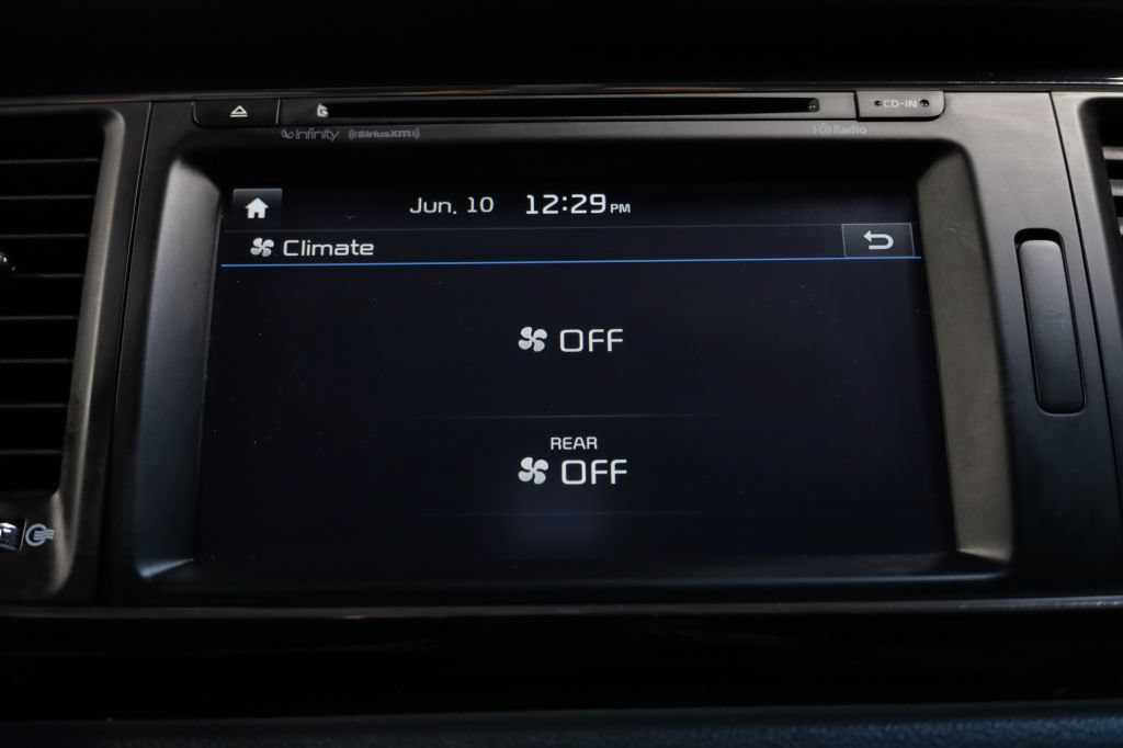 Used 2016 Kia Sedona SX FWD image 45
