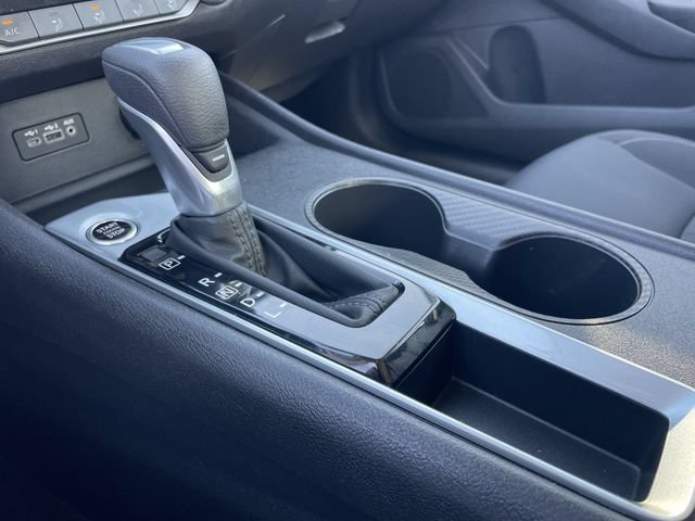 Used 2025 Nissan Altima 2.5 SV FWD image 20