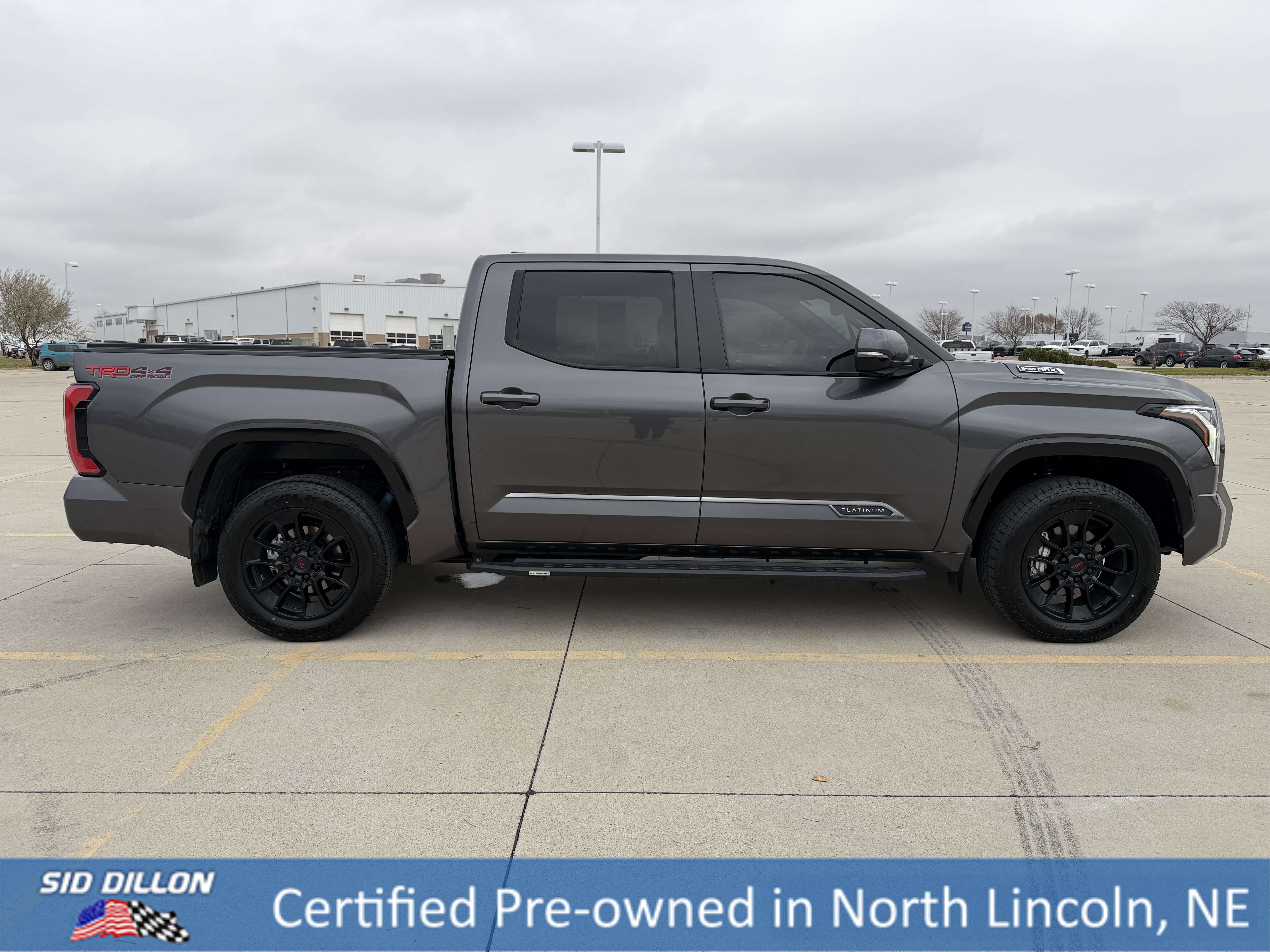 Used 2025 Toyota Tundra Limited image 3