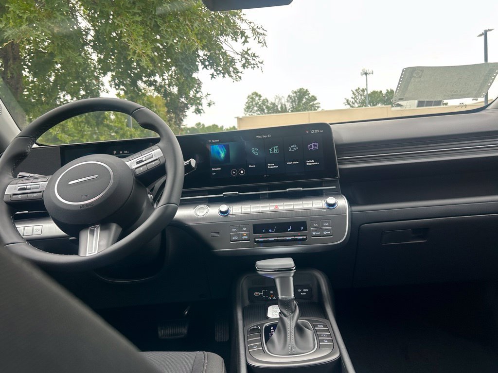 New 2027 Hyundai Kona SEL Sport FWD image 11
