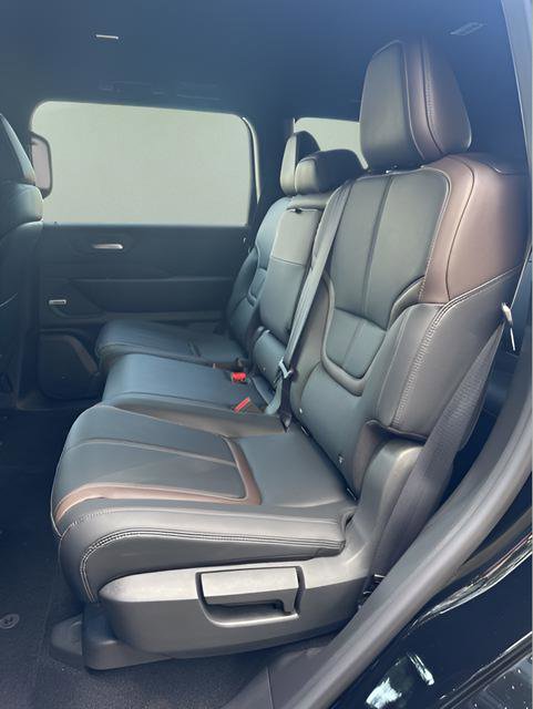 New 2026 Nissan Armada SL image 21