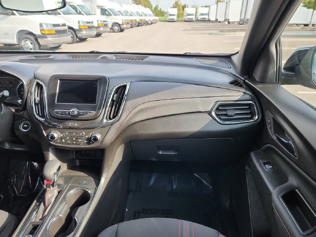 Used 2023 Chevrolet Equinox RS FWD image 24