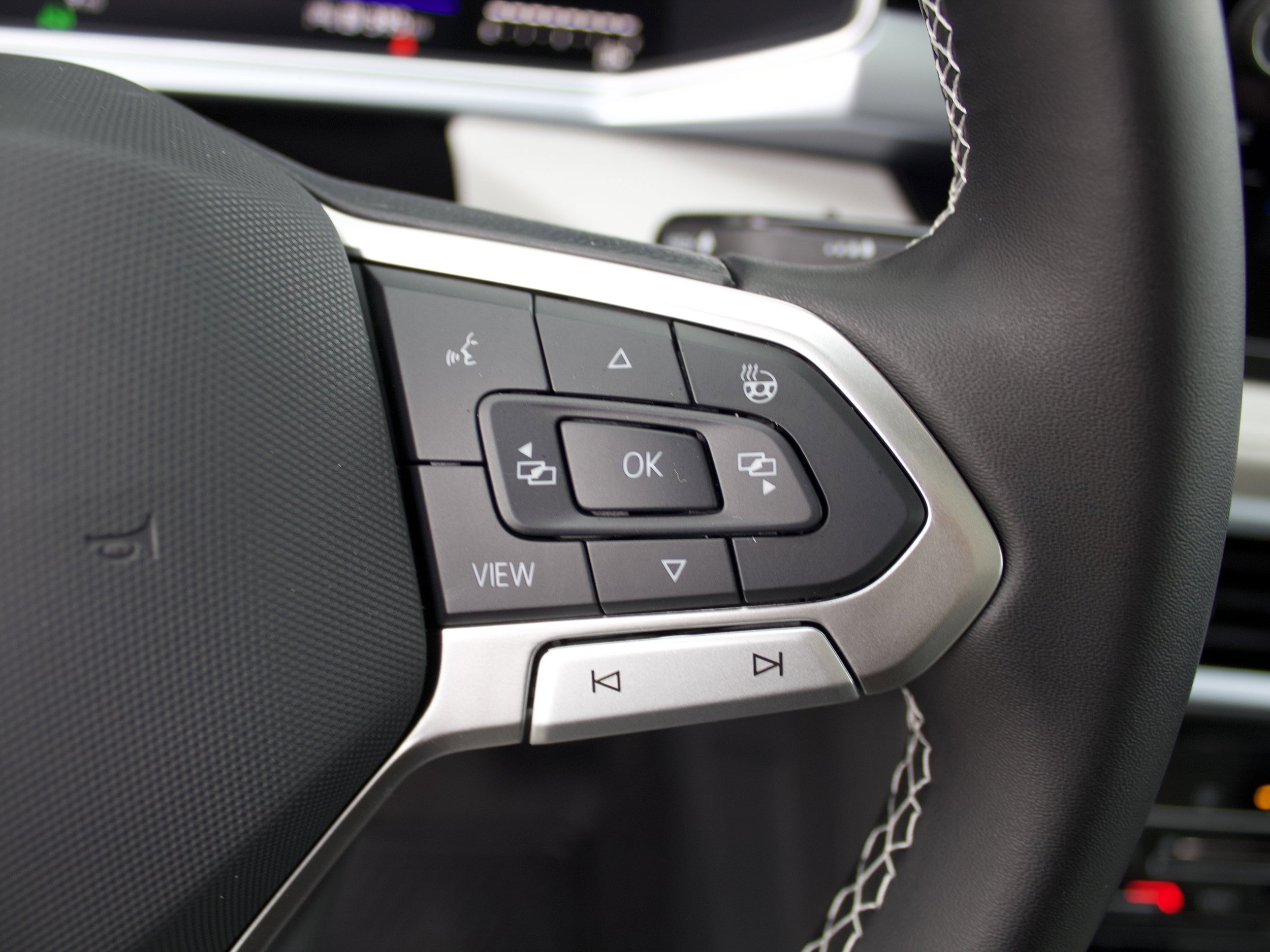 New 2026 Volkswagen Taos SE AWD/4WD image 18
