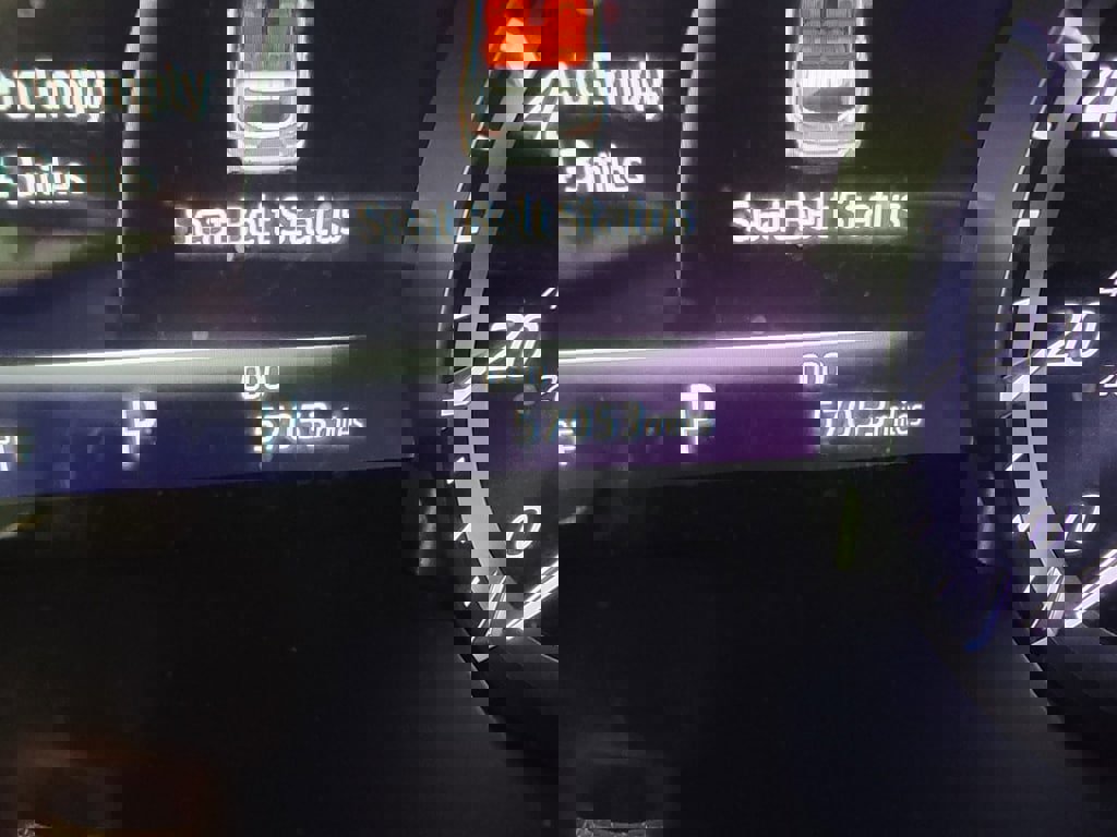 Certified 2022 Toyota Highlander Platinum image 16