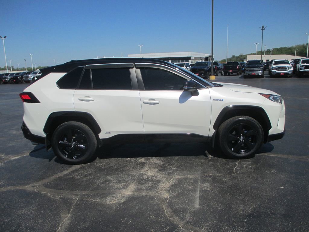 Used 2019 Toyota RAV4 XSE w/ XSE Weather Package image 5
