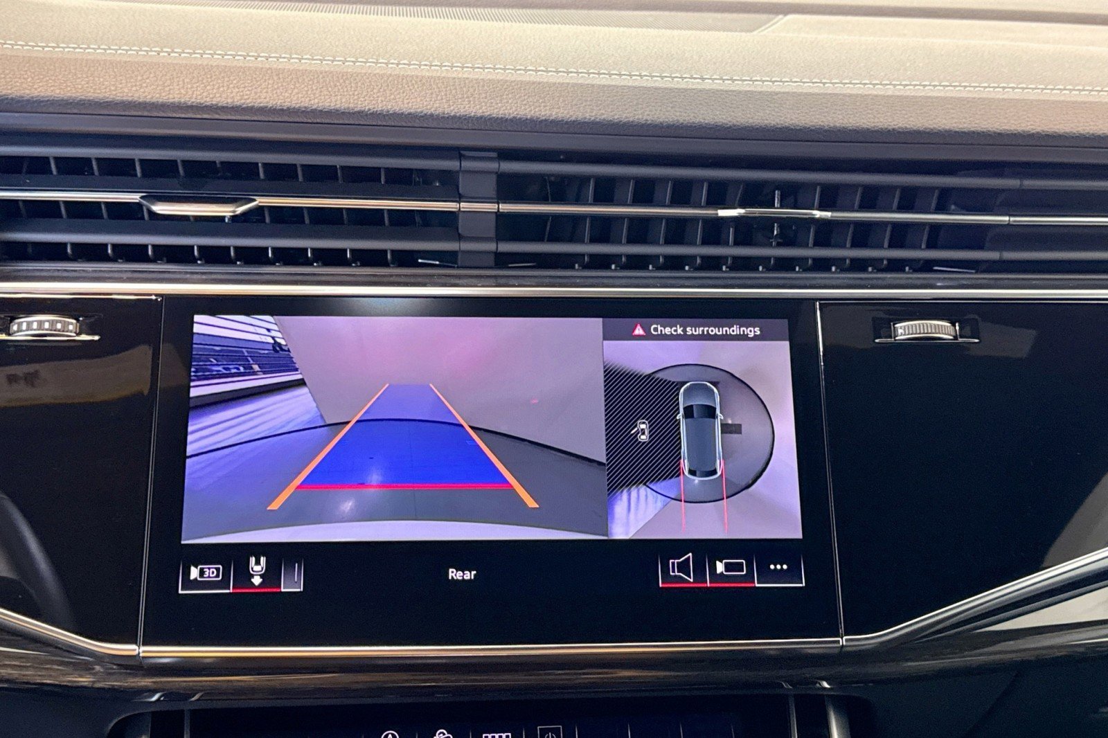 Used 2025 Audi Q8 Premium w/ Black Optic Package image 14