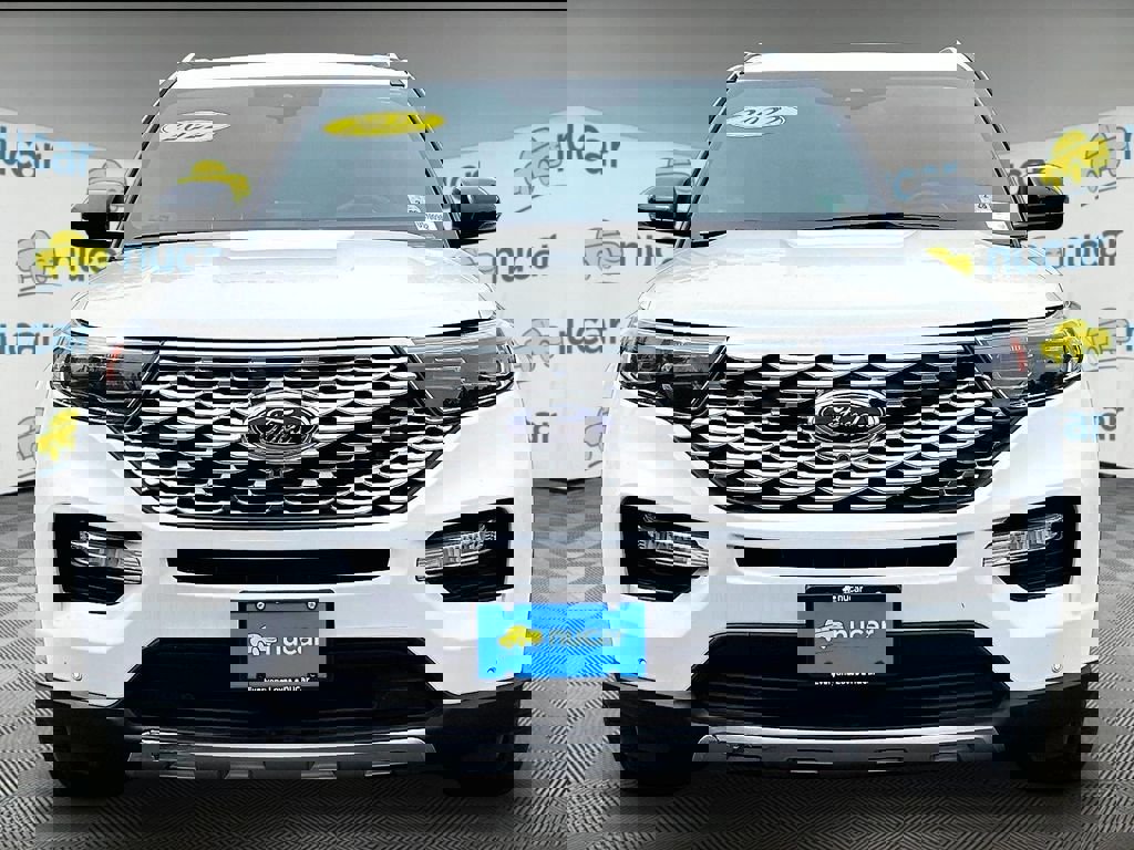 Used 2022 Ford Explorer Platinum w/ Equipment Group 601A AWD/4WD image 2