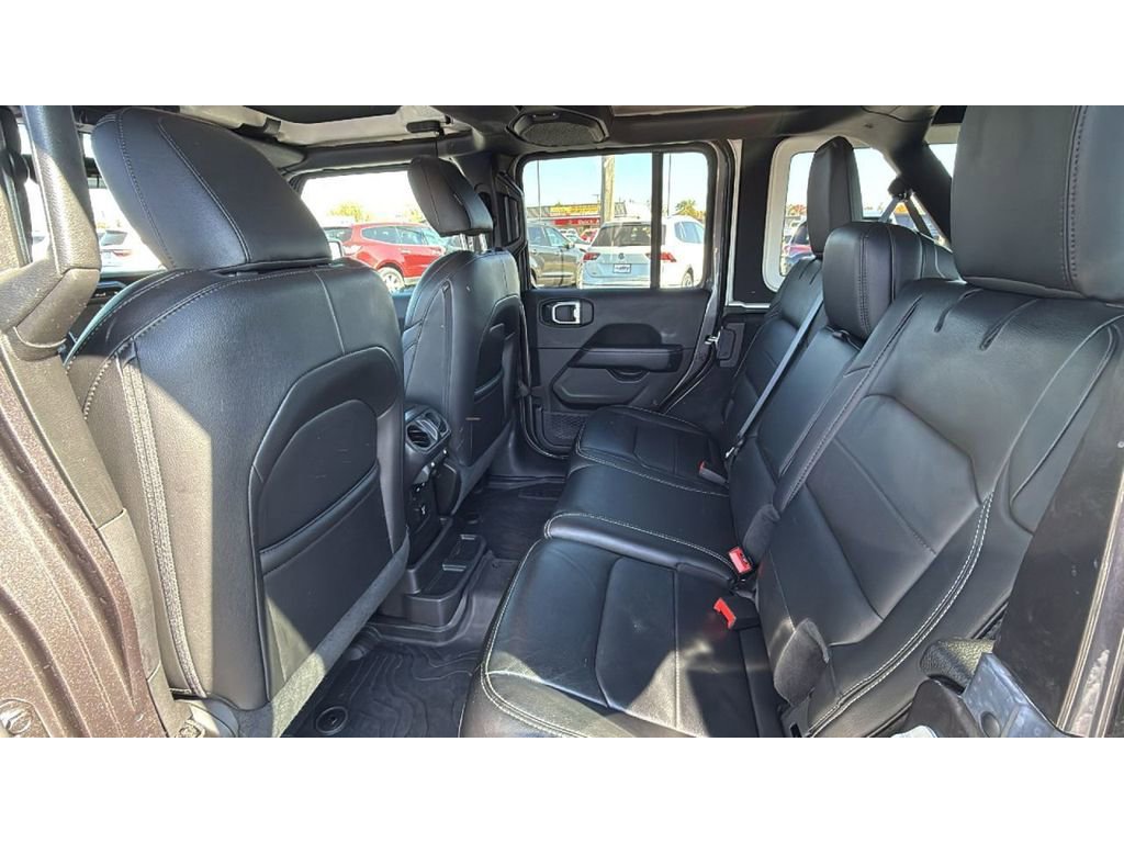 Used 2021 Jeep Wrangler Unlimited Sahara image 29