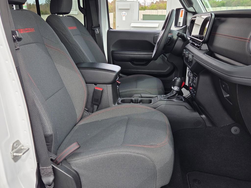 Used 2024 Jeep Wrangler Unlimited Rubicon image 15