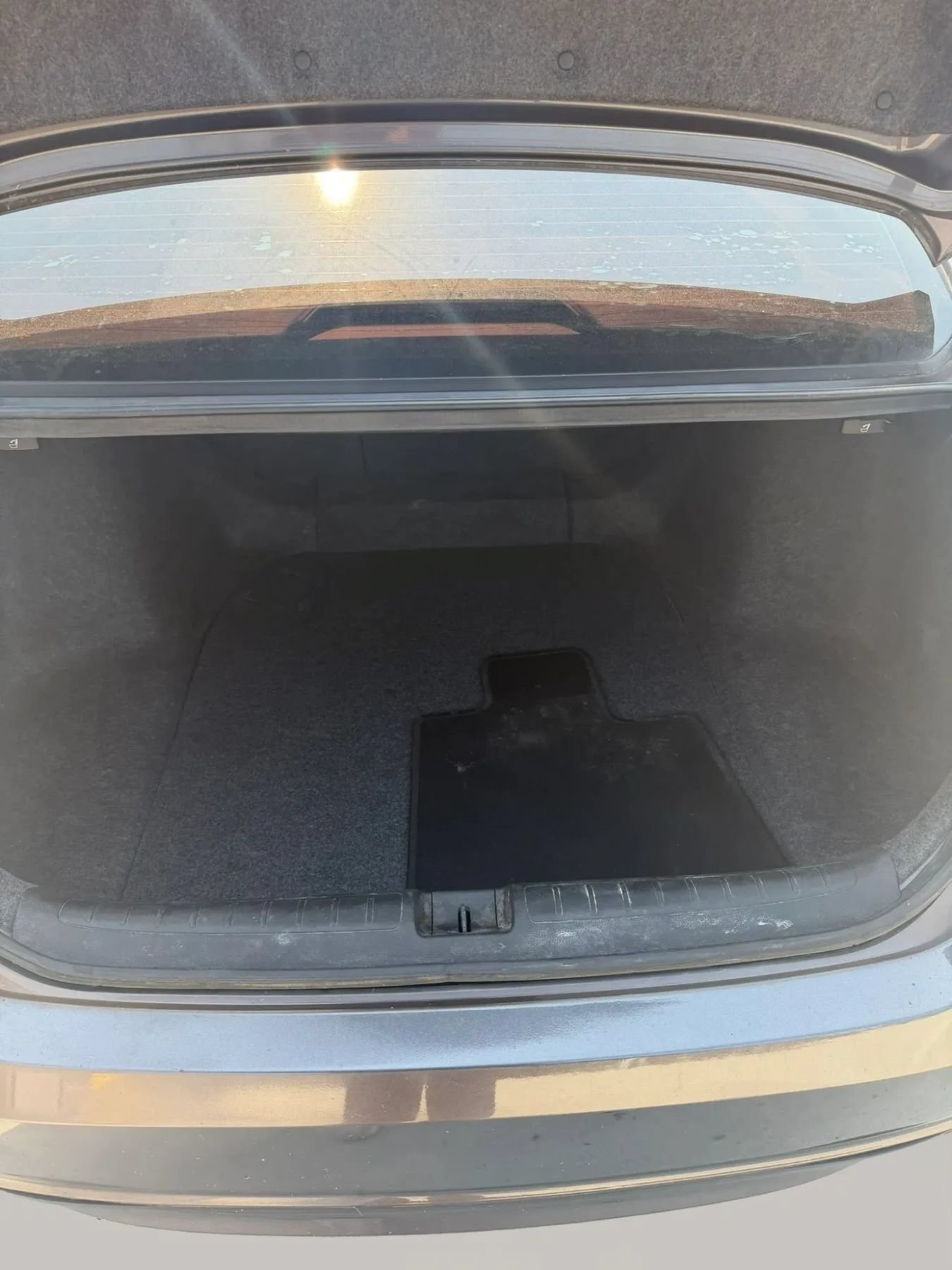 Used 2018 Honda Accord Sport image 19