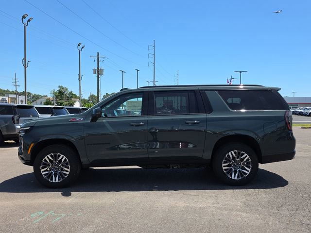 New 2026 Chevrolet Suburban Z71 w/ Comfort Package AWD/4WD image 2