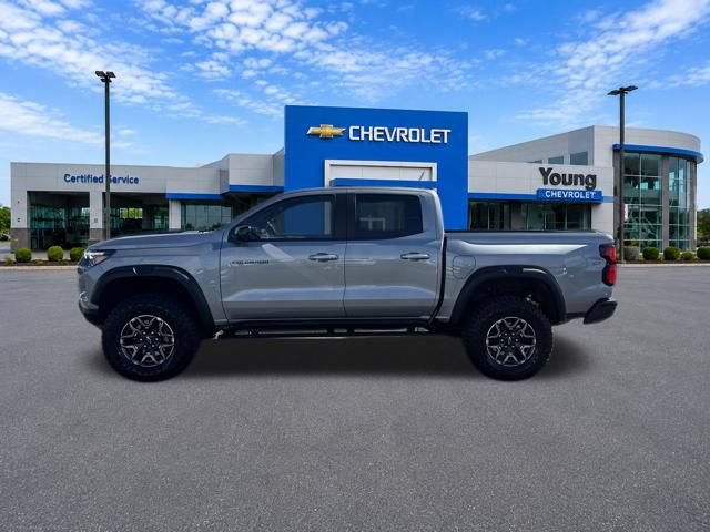Used 2026 Chevrolet Colorado ZR2 w/ Technology Package AWD/4WD image 4