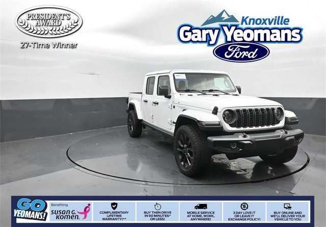 Used 2025 Jeep Gladiator Nighthawk