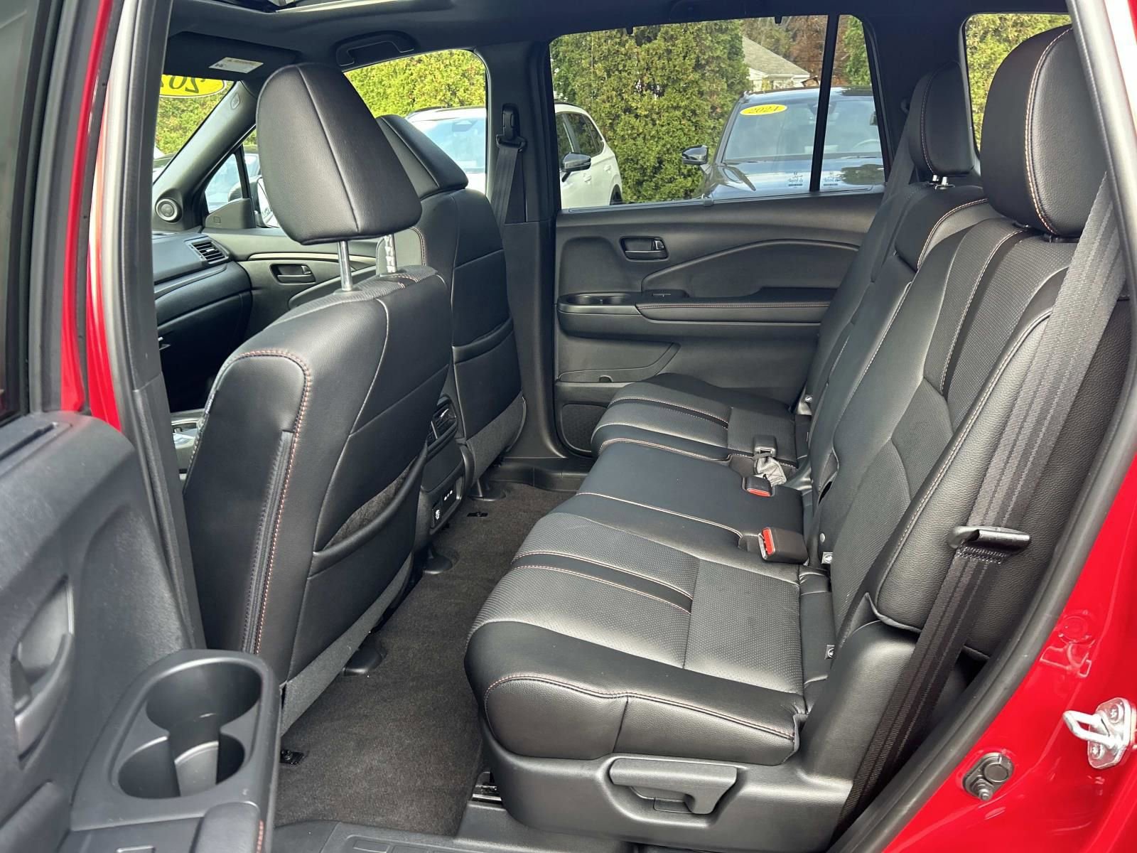 Certified 2024 Honda Passport TrailSport image 17