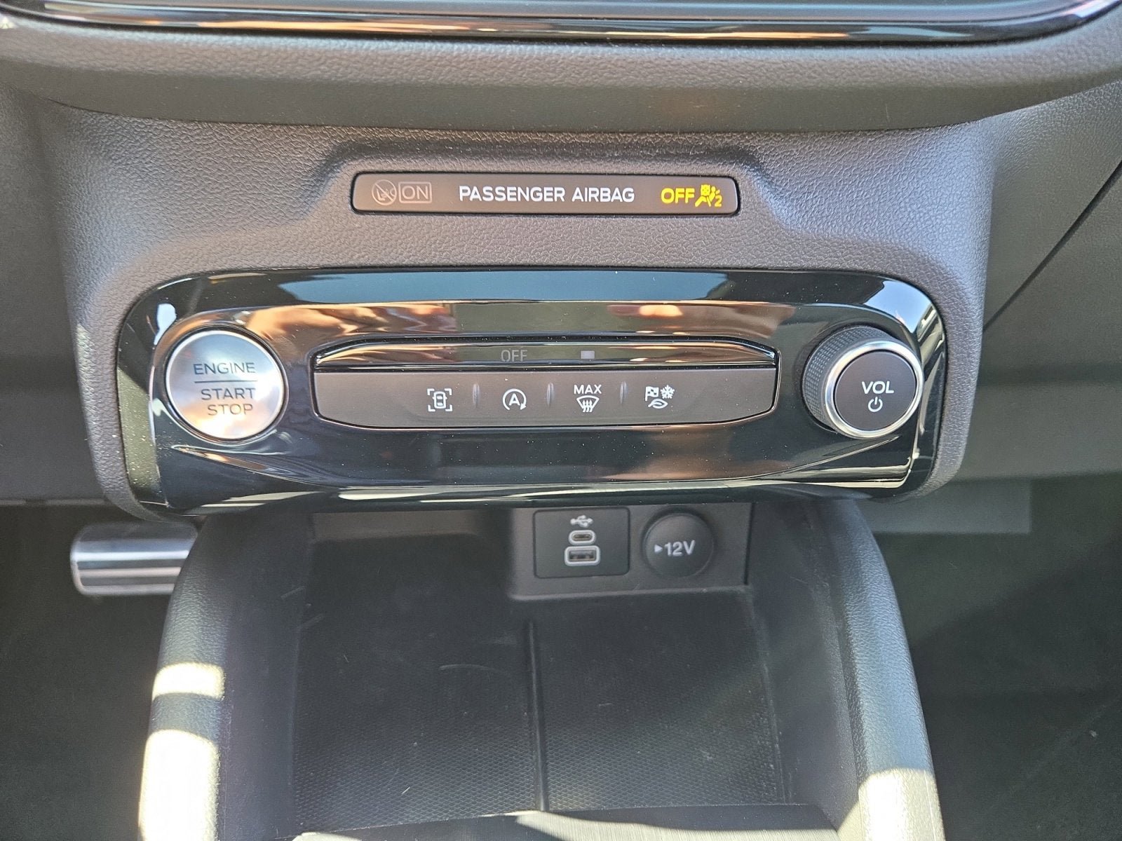 Certified 2024 Ford Escape ST-Line w/ Tech Pack #1 AWD/4WD image 20