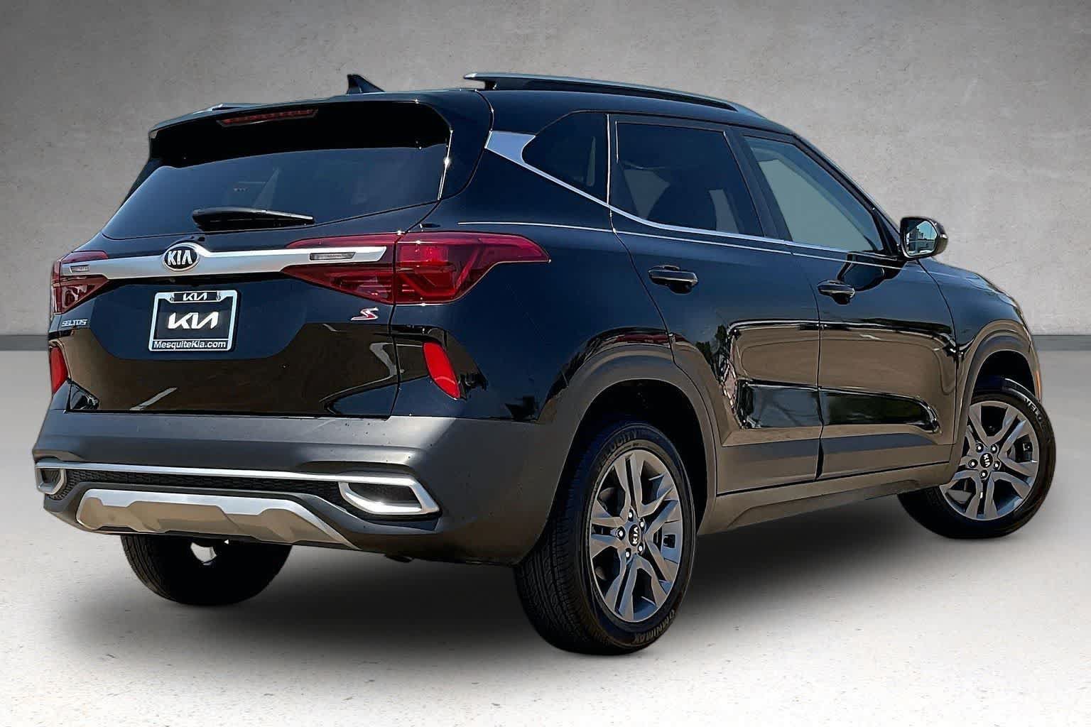 Used 2021 Kia Seltos S FWD image 21