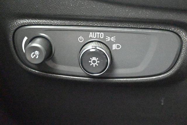 Used 2022 Chevrolet Equinox LT FWD image 25