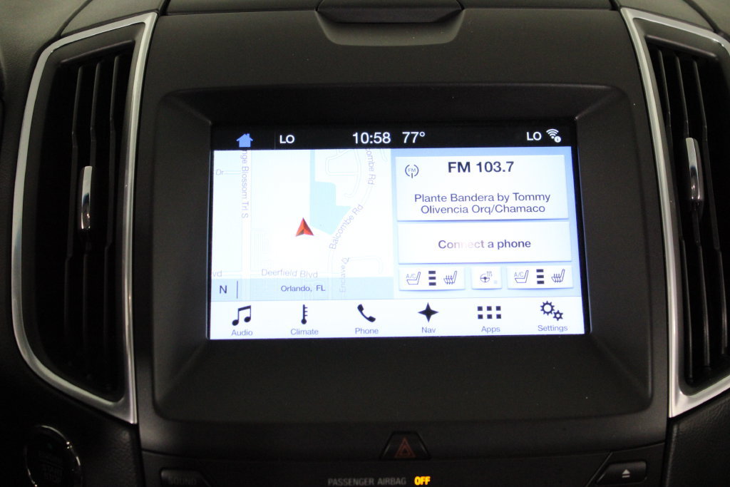 Used 2017 Ford Edge Titanium w/ Equipment Group 301A AWD/4WD image 8