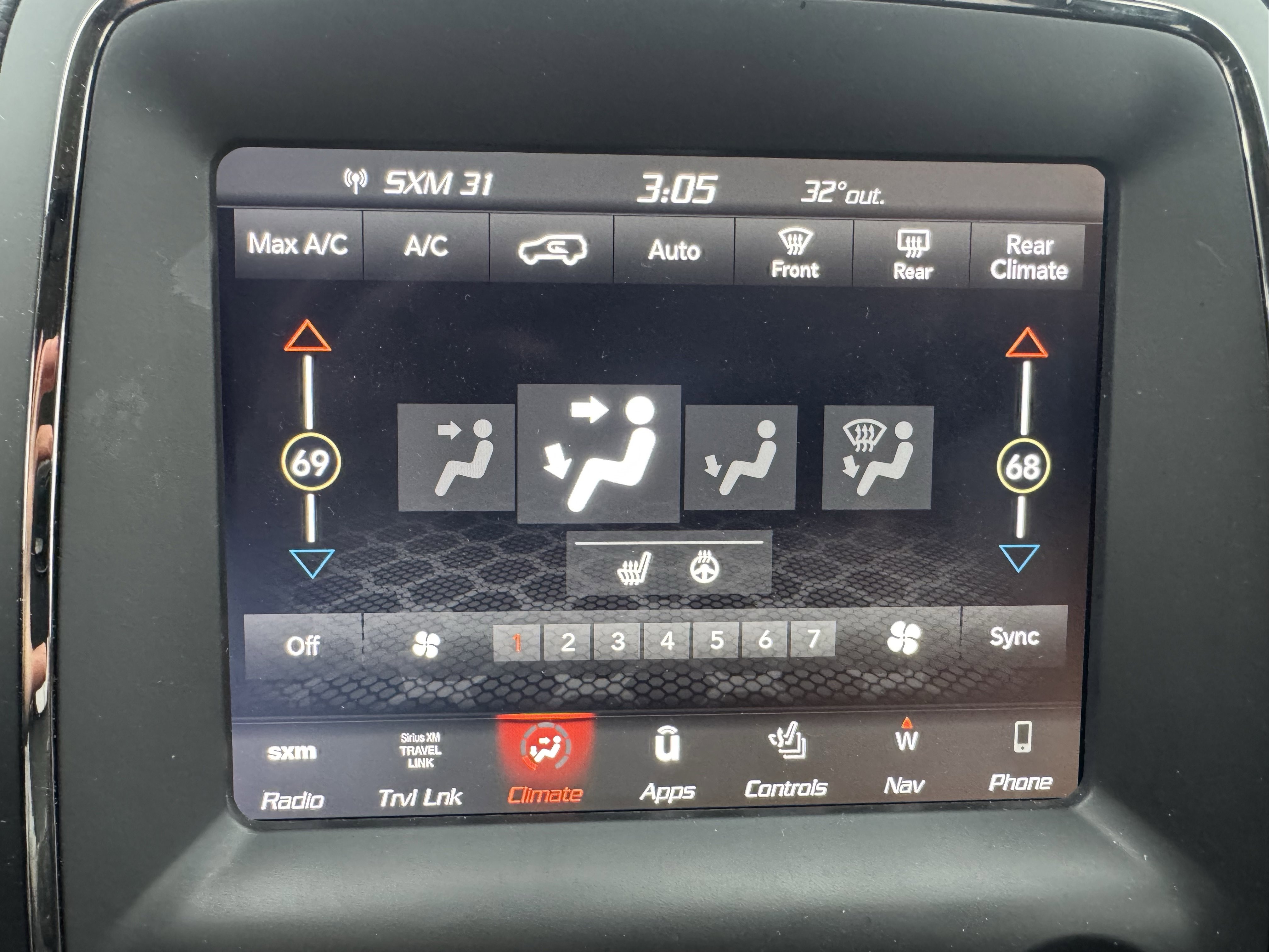 Used 2019 Dodge Durango GT image 14