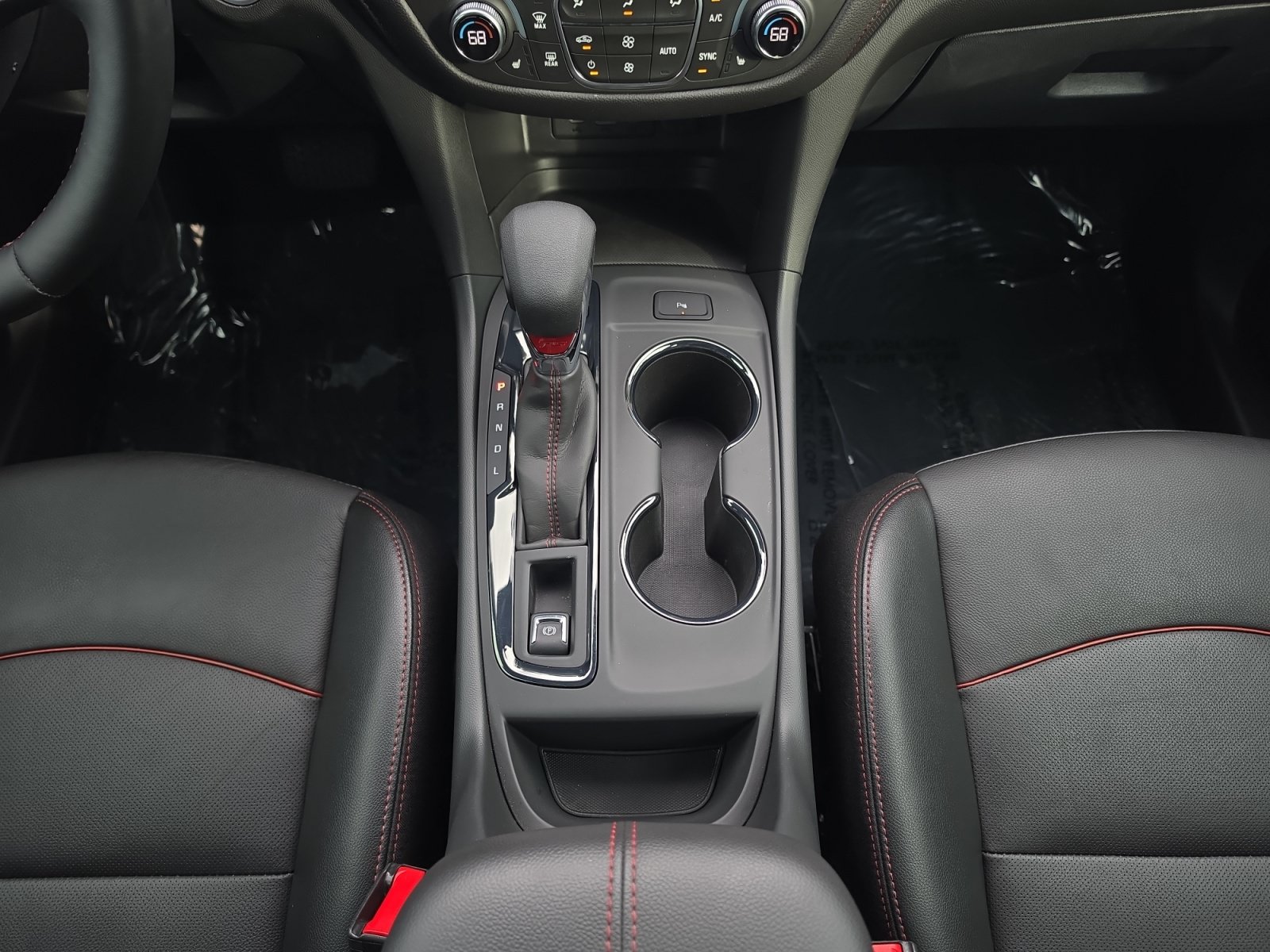 Certified 2024 Chevrolet Equinox RS w/ RS Leather Package AWD/4WD image 23