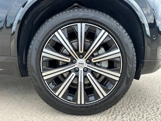 Certified 2023 Volvo XC90 B5 Plus w/ Protection Package Premier AWD/4WD image 11