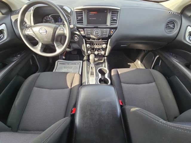 Used 2019 Nissan Pathfinder S image 20