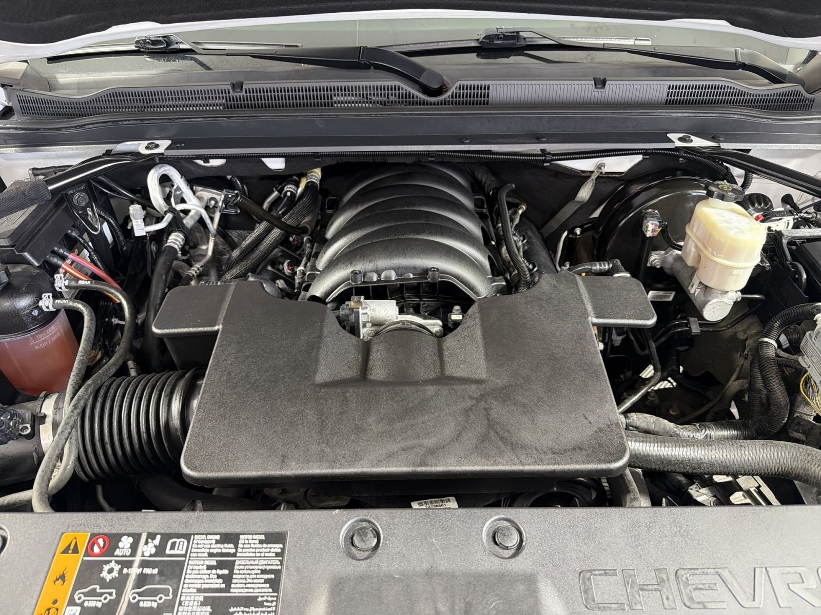 Used 2020 Chevrolet Suburban LT AWD/4WD image 28
