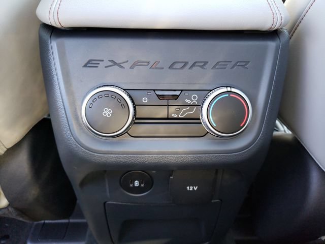 New 2026 Ford Explorer Active w/ Active Comfort Package AWD/4WD image 12