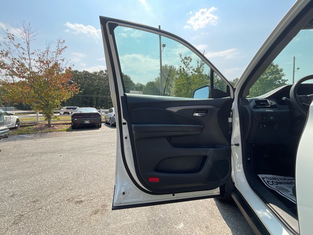 Used 2019 Honda Pilot LX image 34