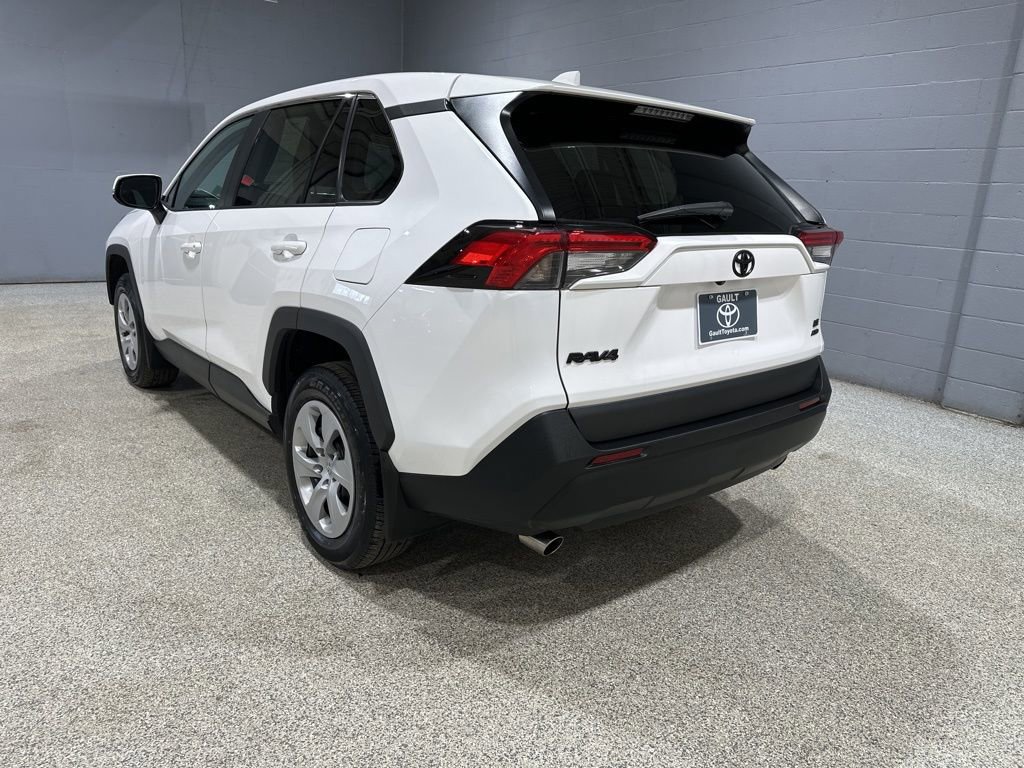 Used 2023 Toyota RAV4 LE image 6