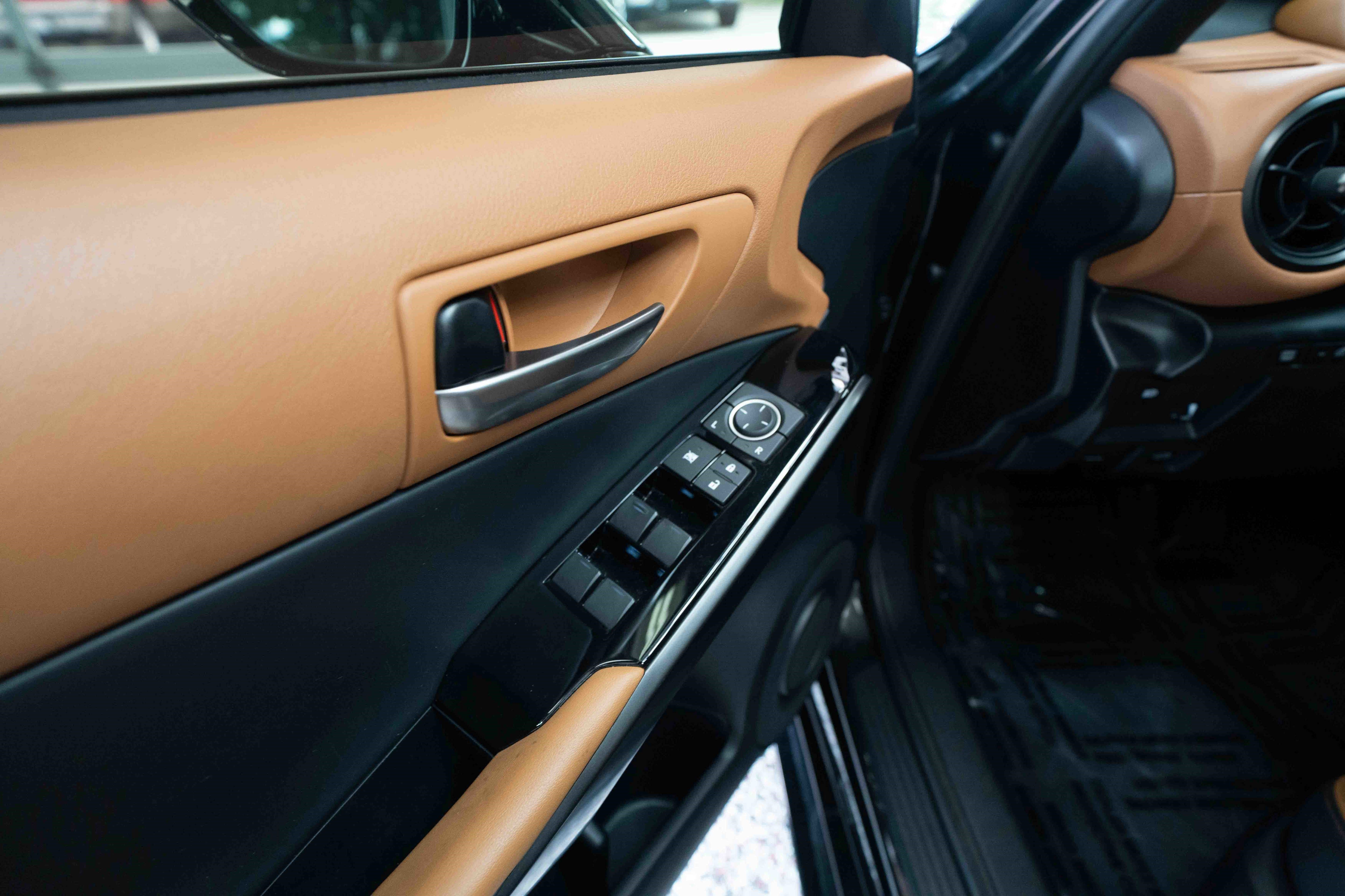 Used 2024 Lexus IS 350 F Sport w/ Accessory Package 2 RWD image 7