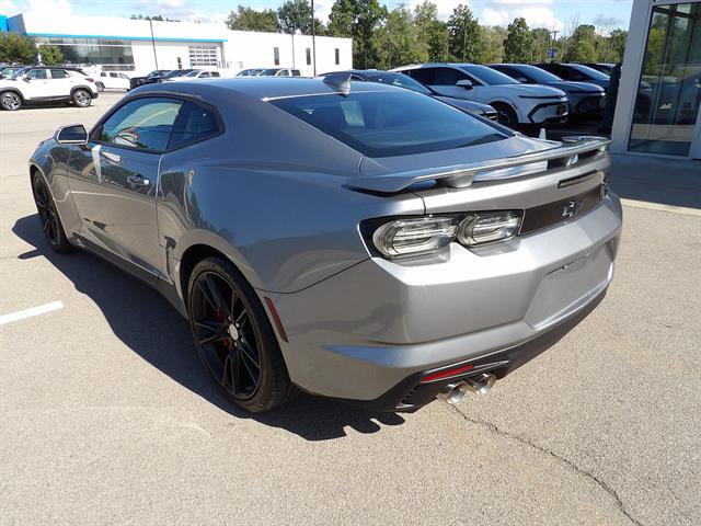 Certified 2024 Chevrolet Camaro SS RWD image 3