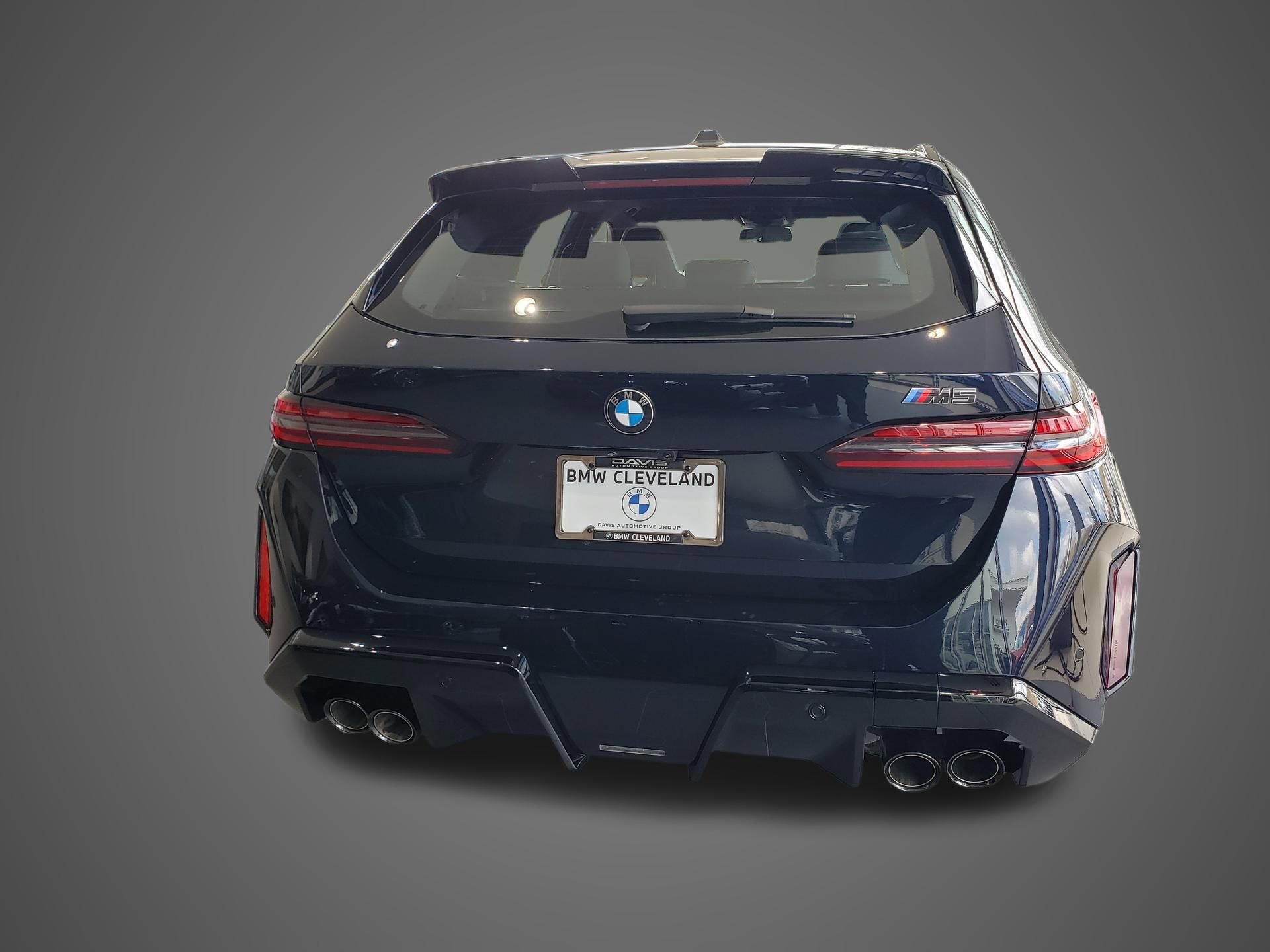 New 2026 BMW M5 Touring image 5