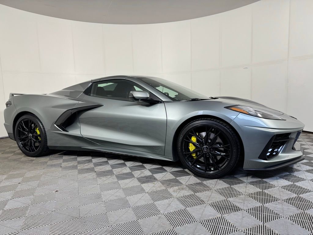 Used 2023 Chevrolet Corvette Stingray Premium Conv w/ Z51 Performance Package image 8
