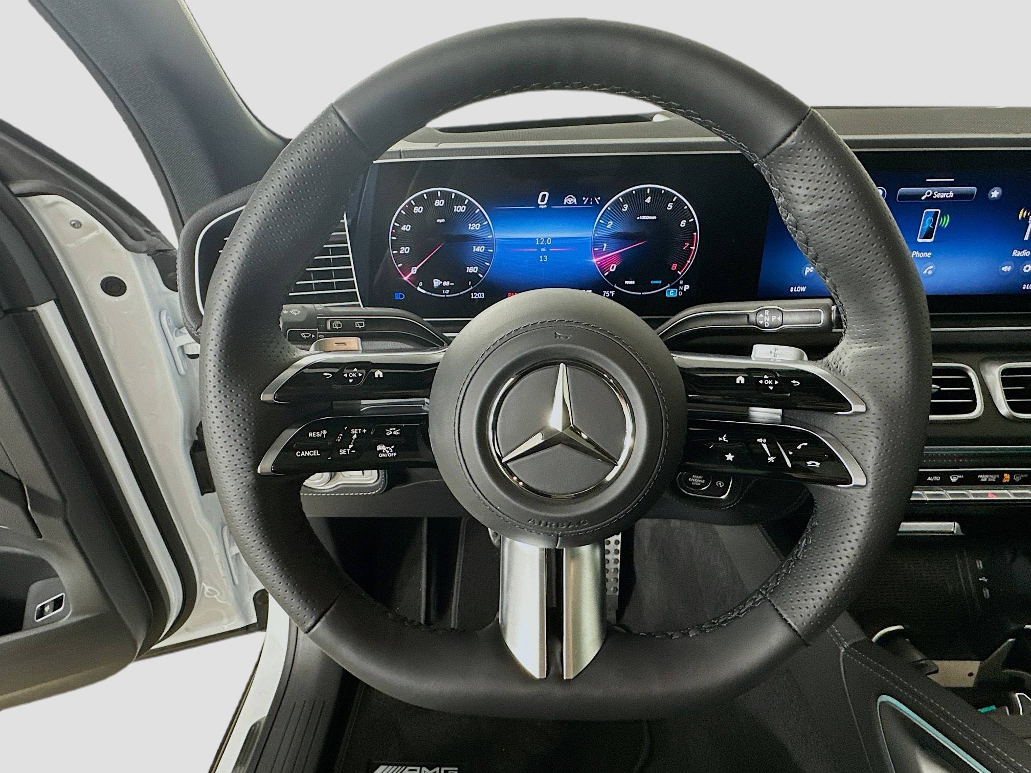 Used 2026 Mercedes-Benz GLS 580 4MATIC image 11