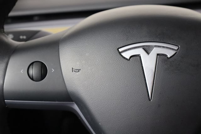 Used 2020 Tesla Model 3 Performance AWD/4WD image 8