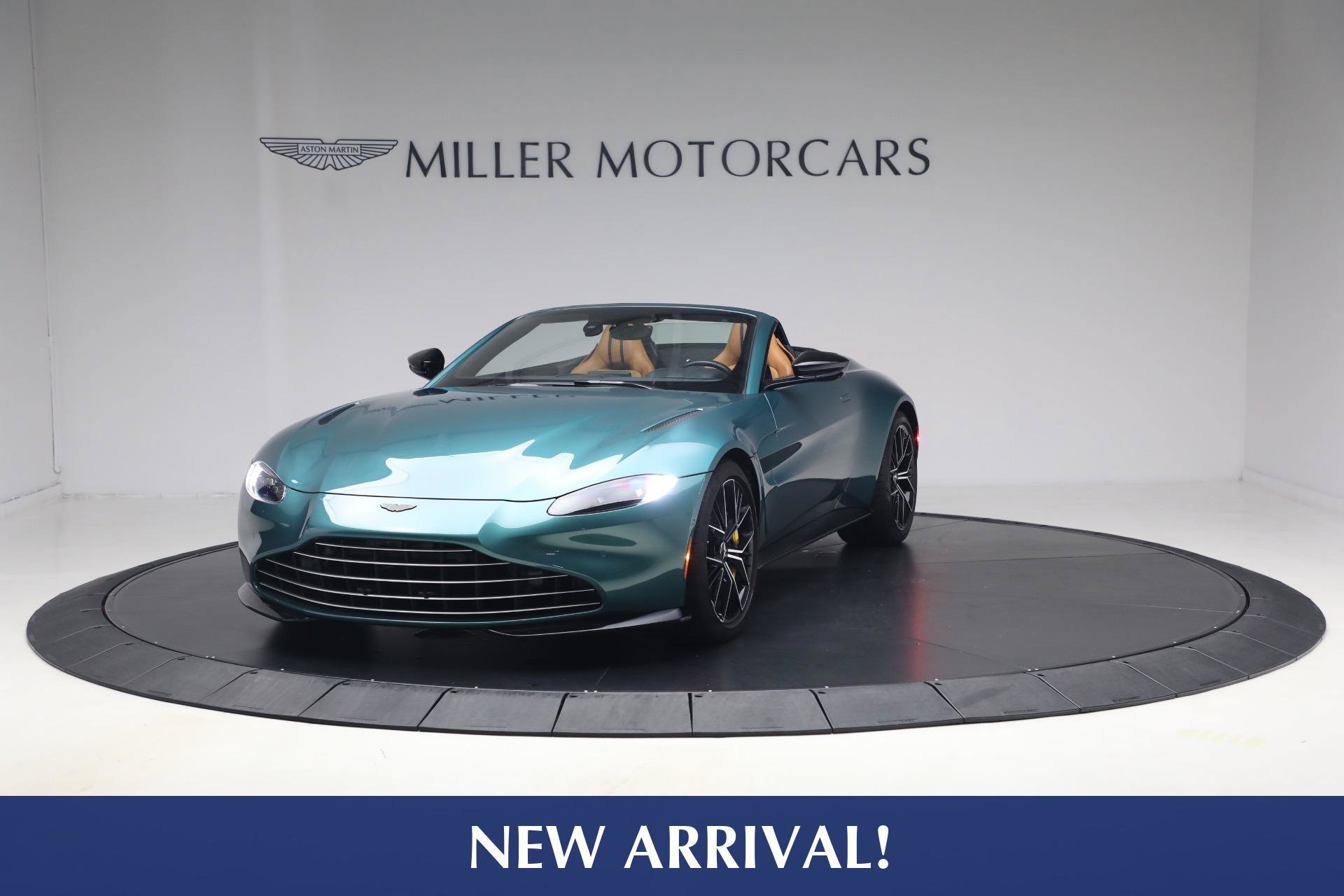 Used 2023 Aston Martin V8 Vantage Roadster