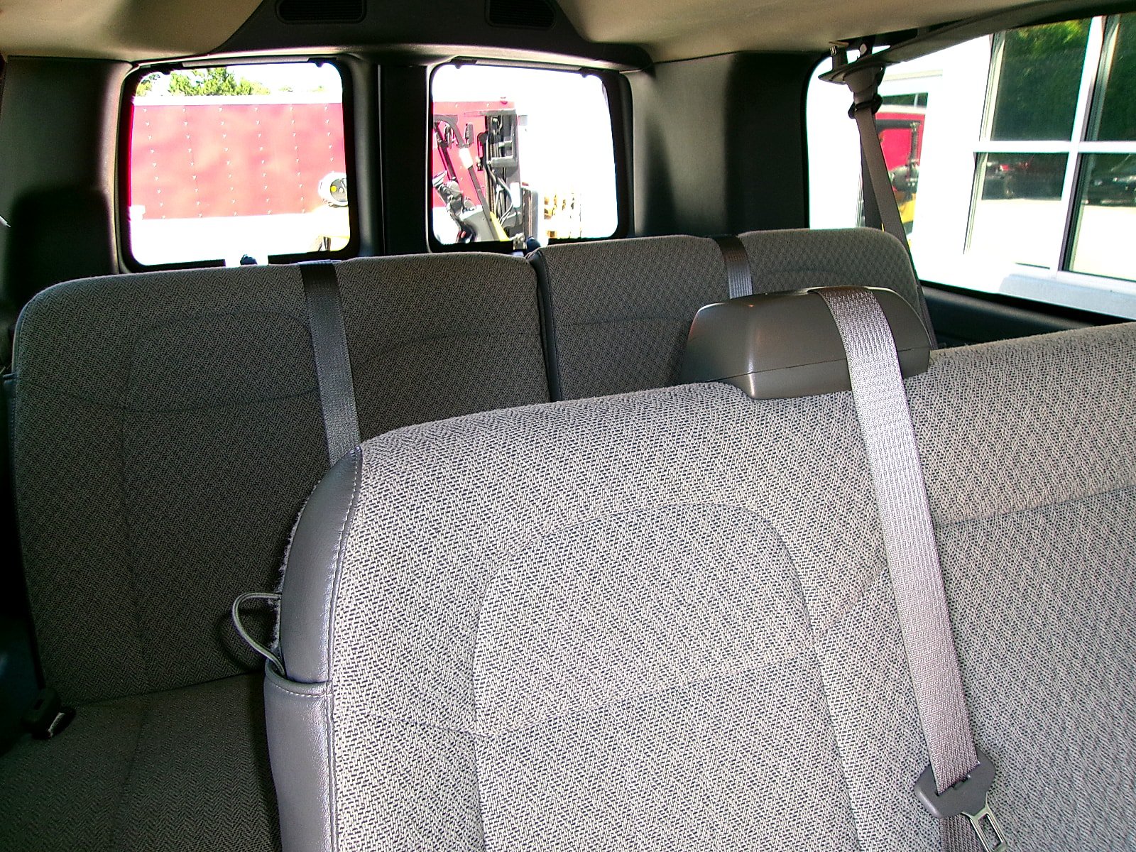Used 2024 Chevrolet Express 3500 LT w/ LT Preferred Equipment Group RWD image 19