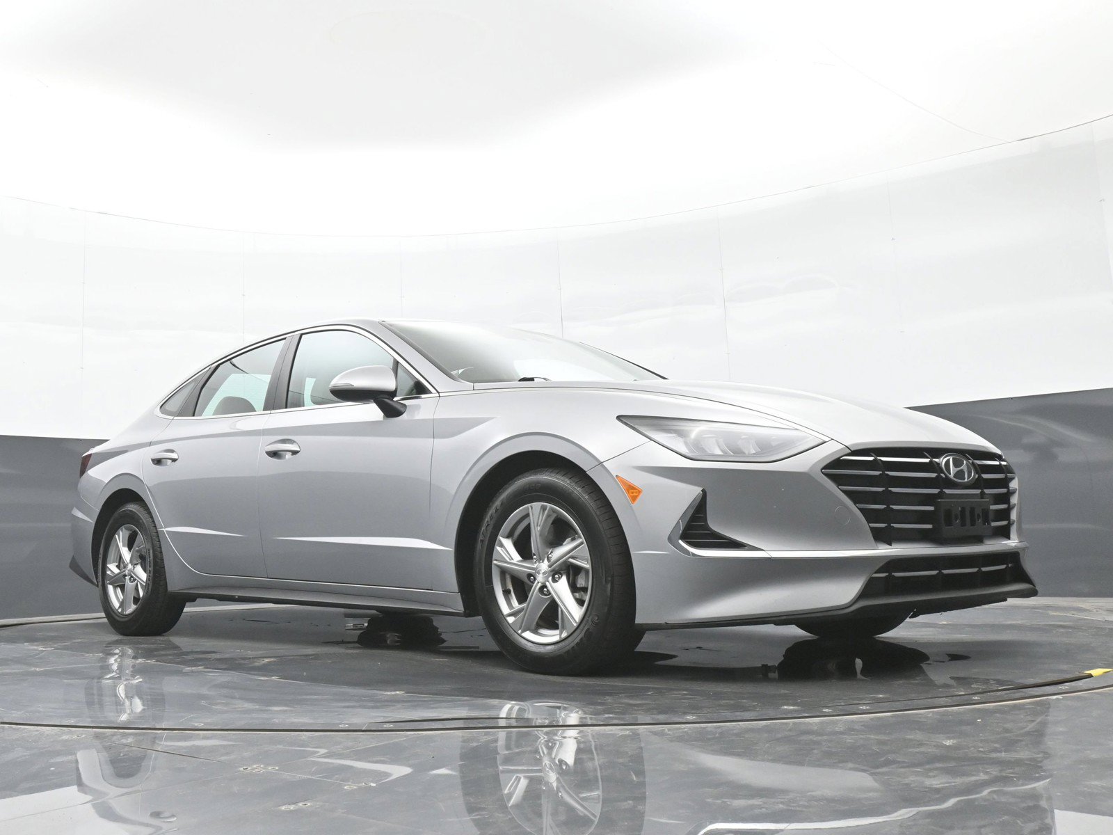 Certified 2023 Hyundai Sonata SE w/ Cargo Package FWD image 41