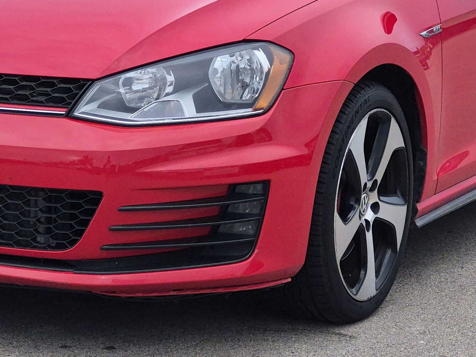 Used 2017 Volkswagen GTI S FWD image 11