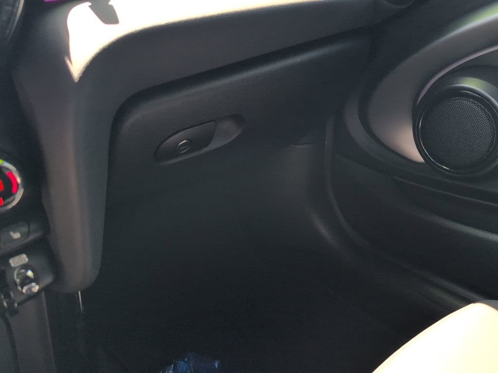 Used 2024 MINI Cooper S image 18